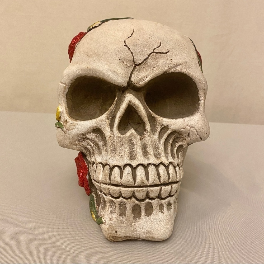 Skull With Roses Figurine Day Of The Dead Sugar Skull Glitter Flowers Decor - Picture 4 of 11